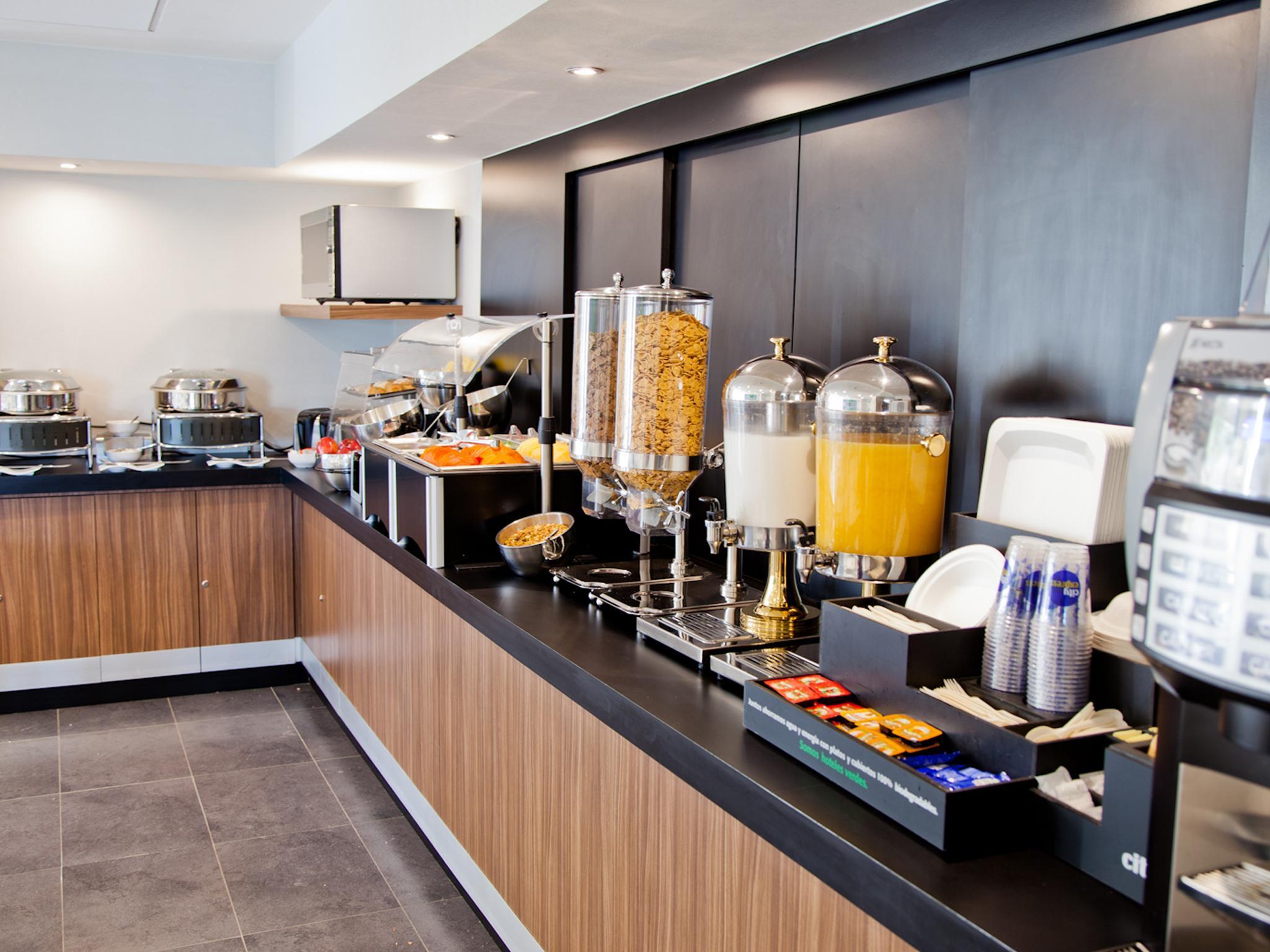 City Express By Marriott Salamanca Extérieur photo