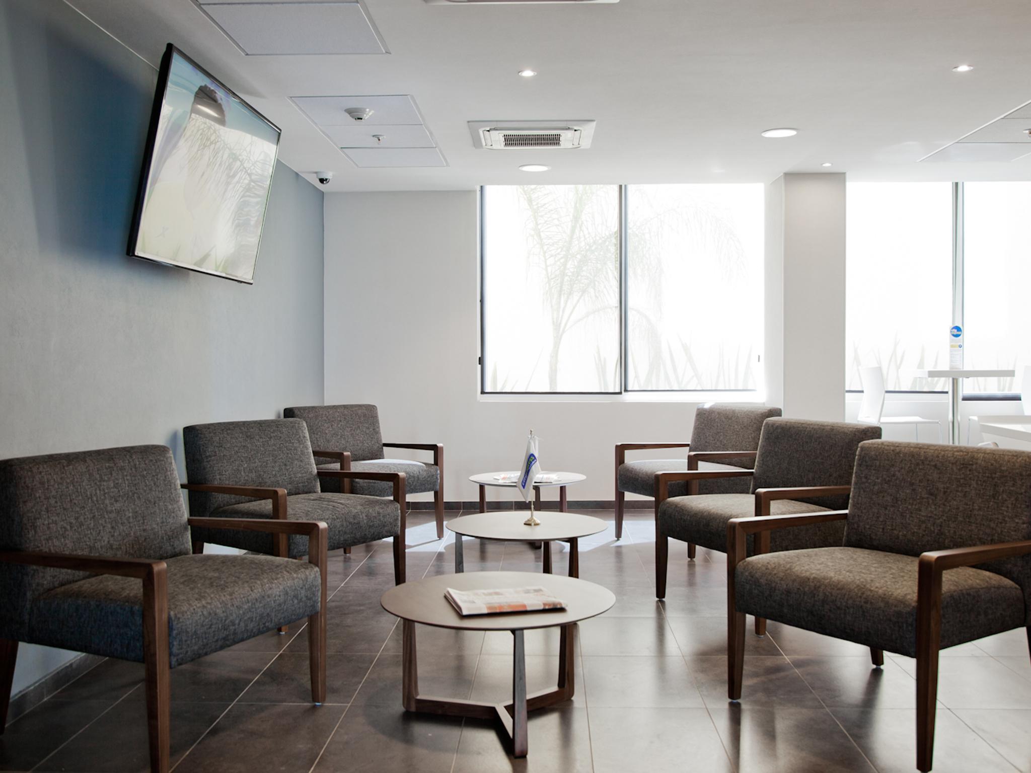 City Express By Marriott Salamanca Extérieur photo