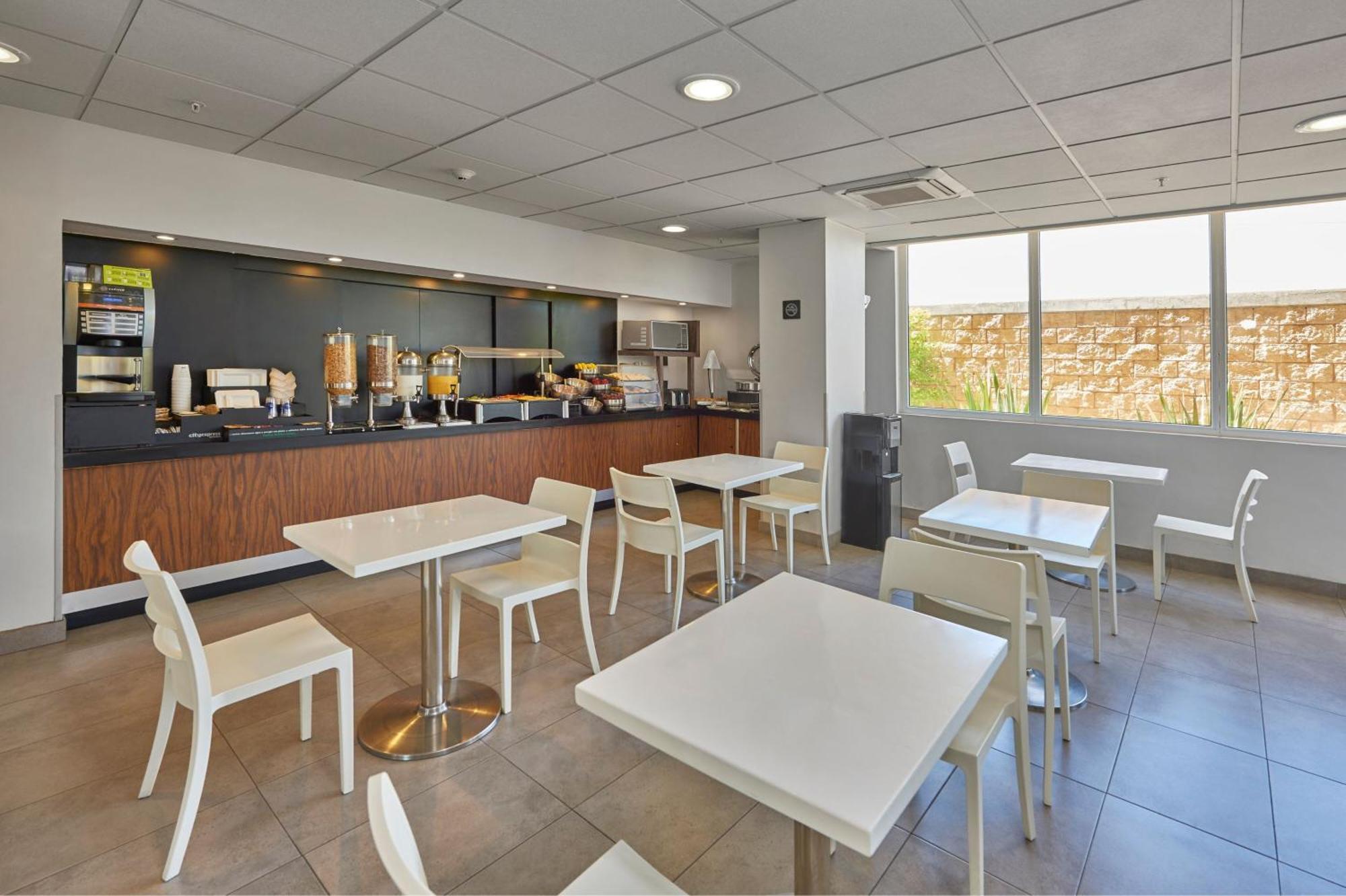 City Express By Marriott Salamanca Extérieur photo