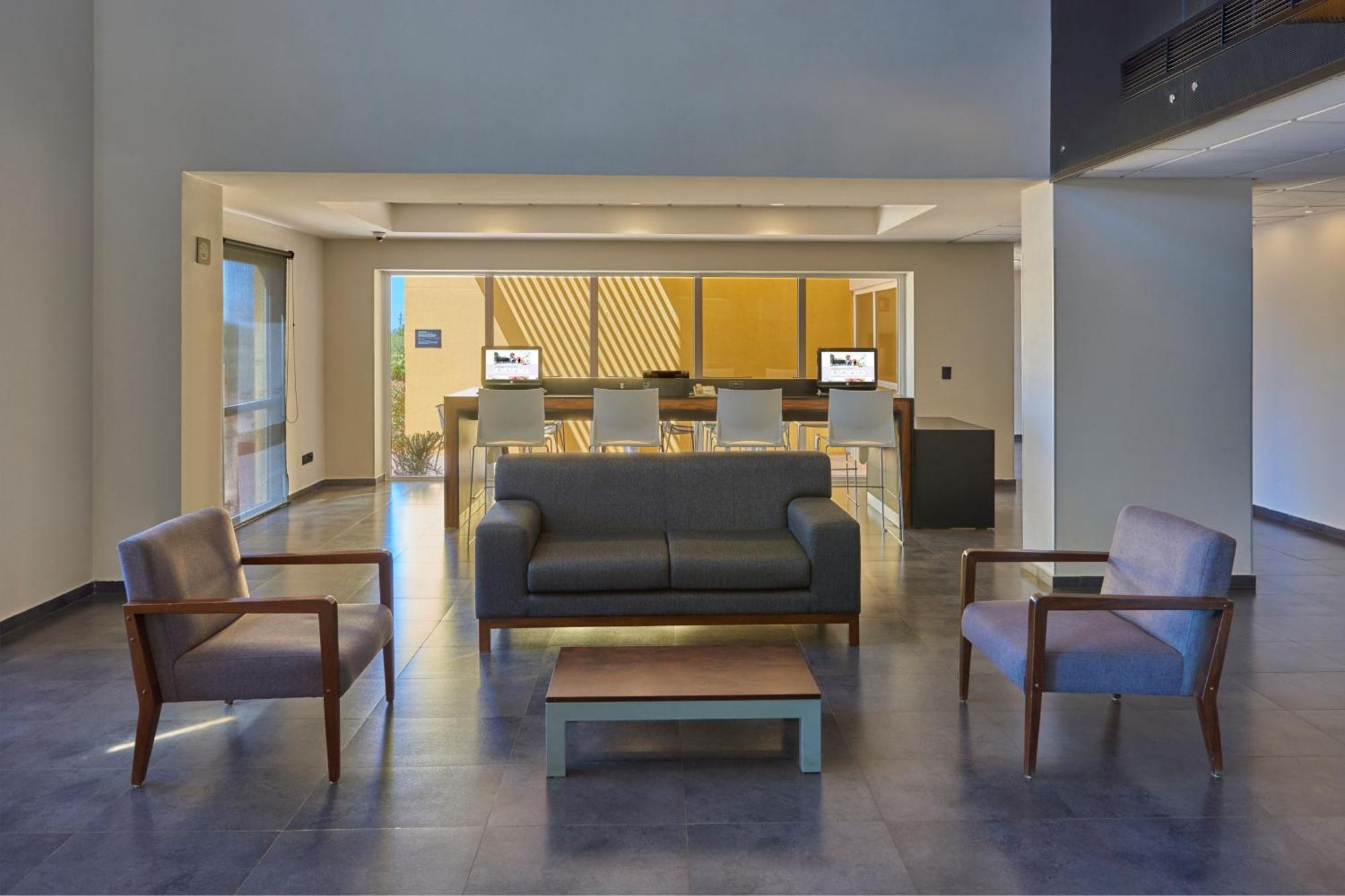 City Express By Marriott Salamanca Extérieur photo