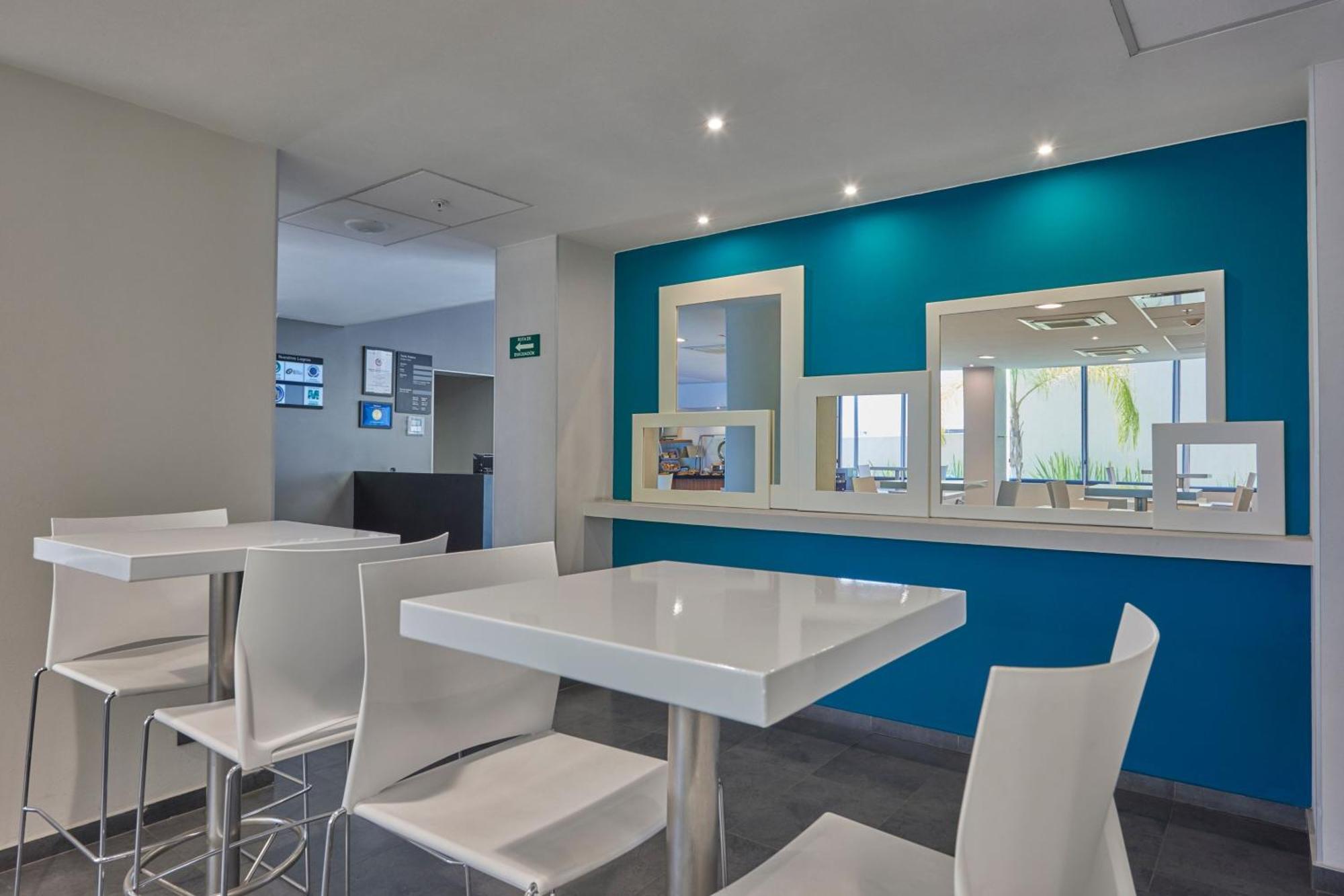 City Express By Marriott Salamanca Extérieur photo