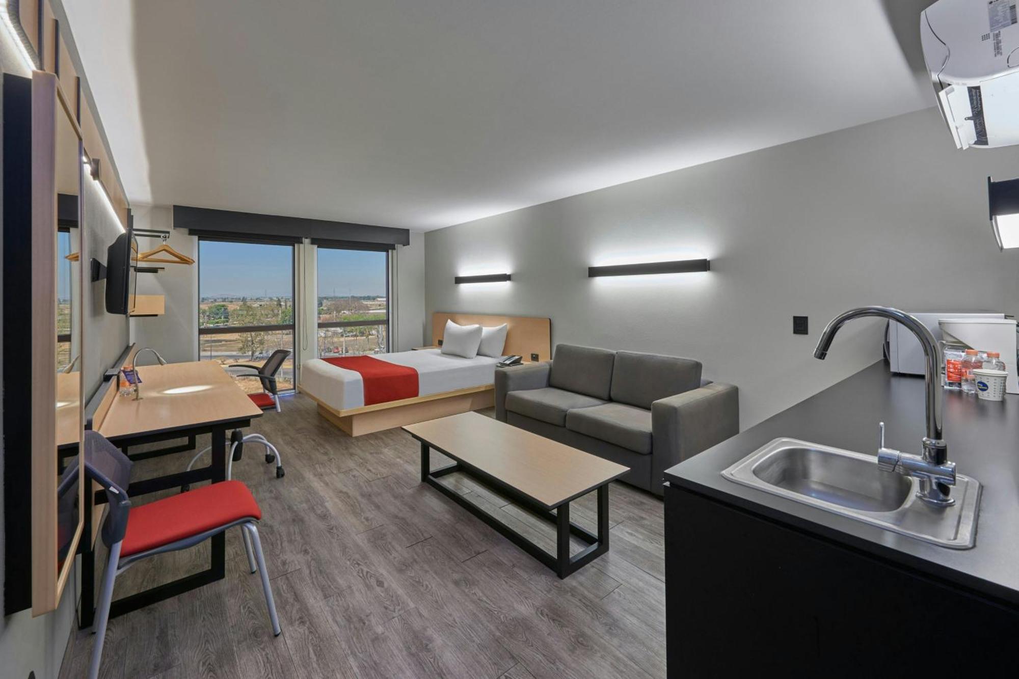 City Express By Marriott Salamanca Extérieur photo